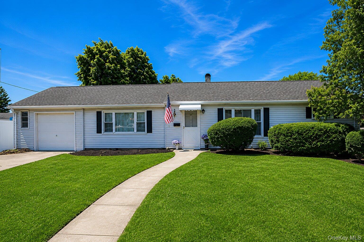 43 Plainedge Drive — photo