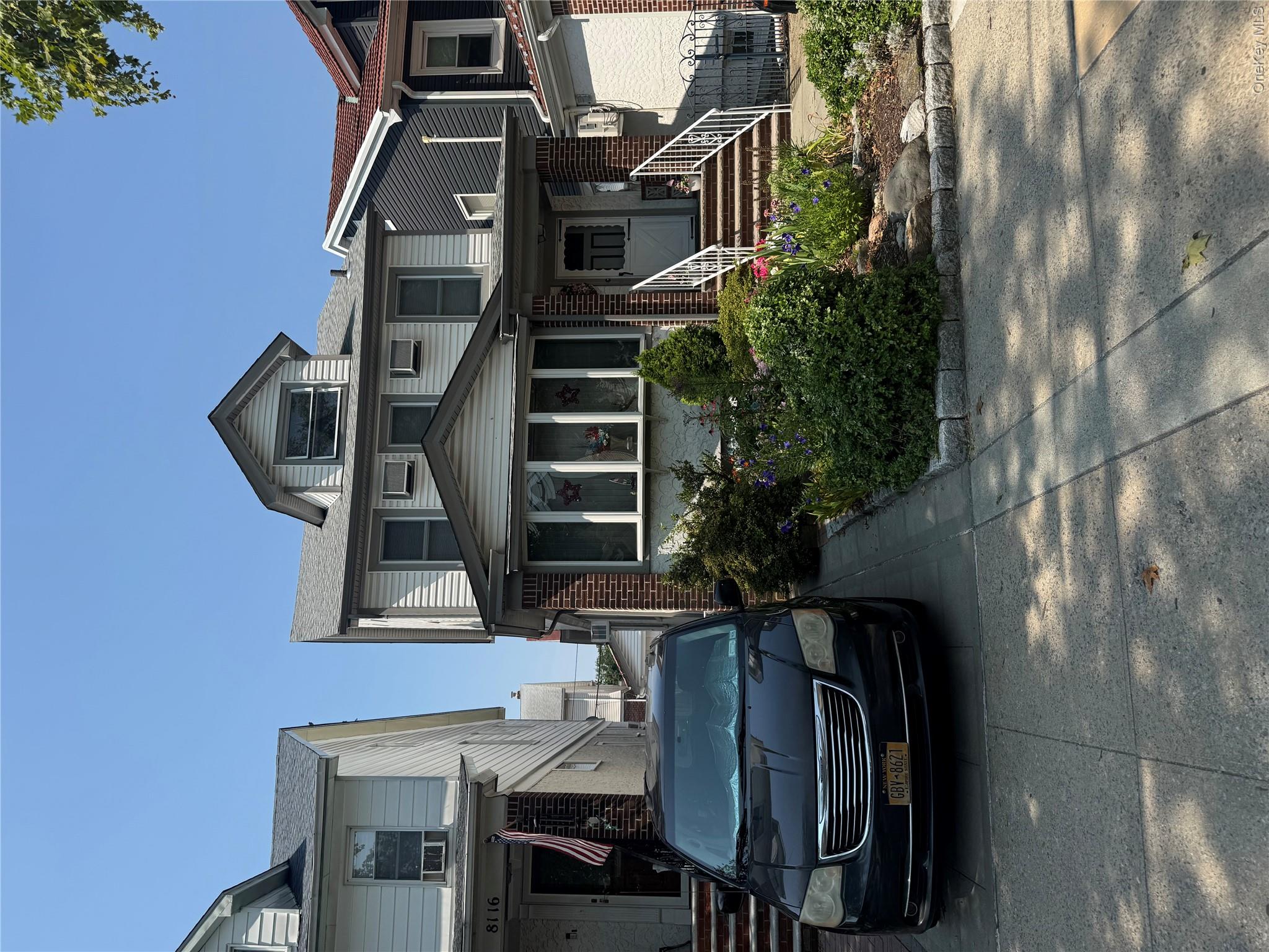 8114 Margaret Place — photo