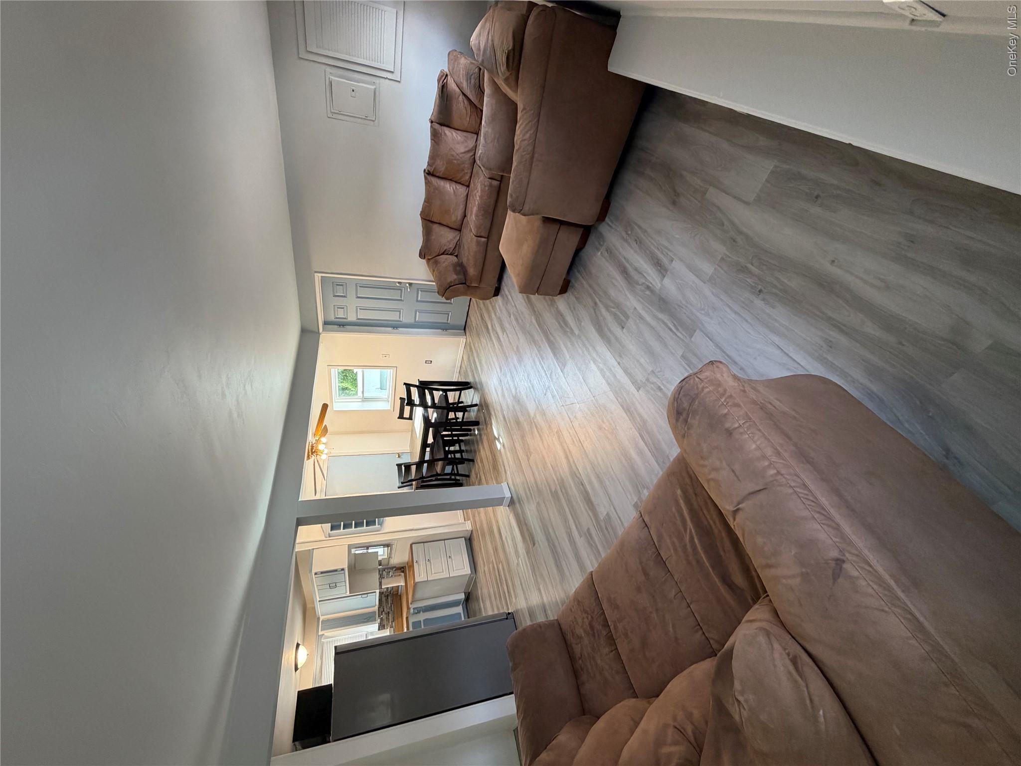 Home in Babylon, NY 11757 — photo 3