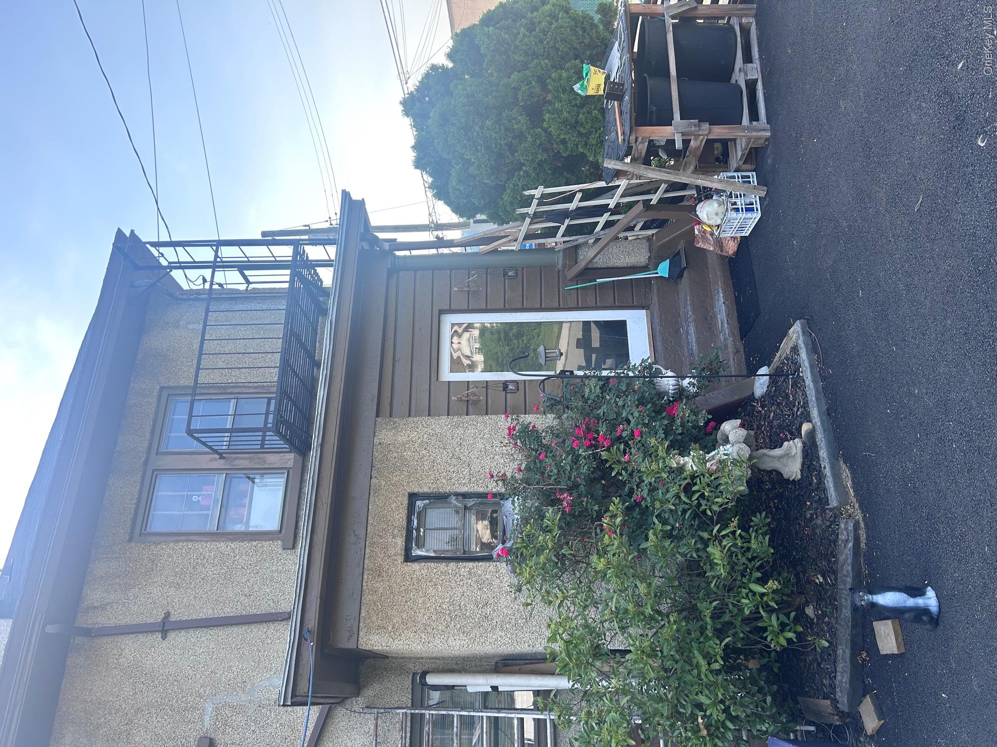 298 Highland Avenue — photo