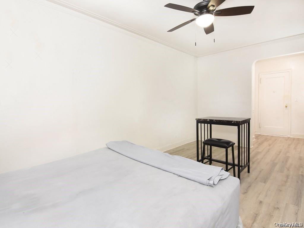 2191 Bolton Street 3E — photo