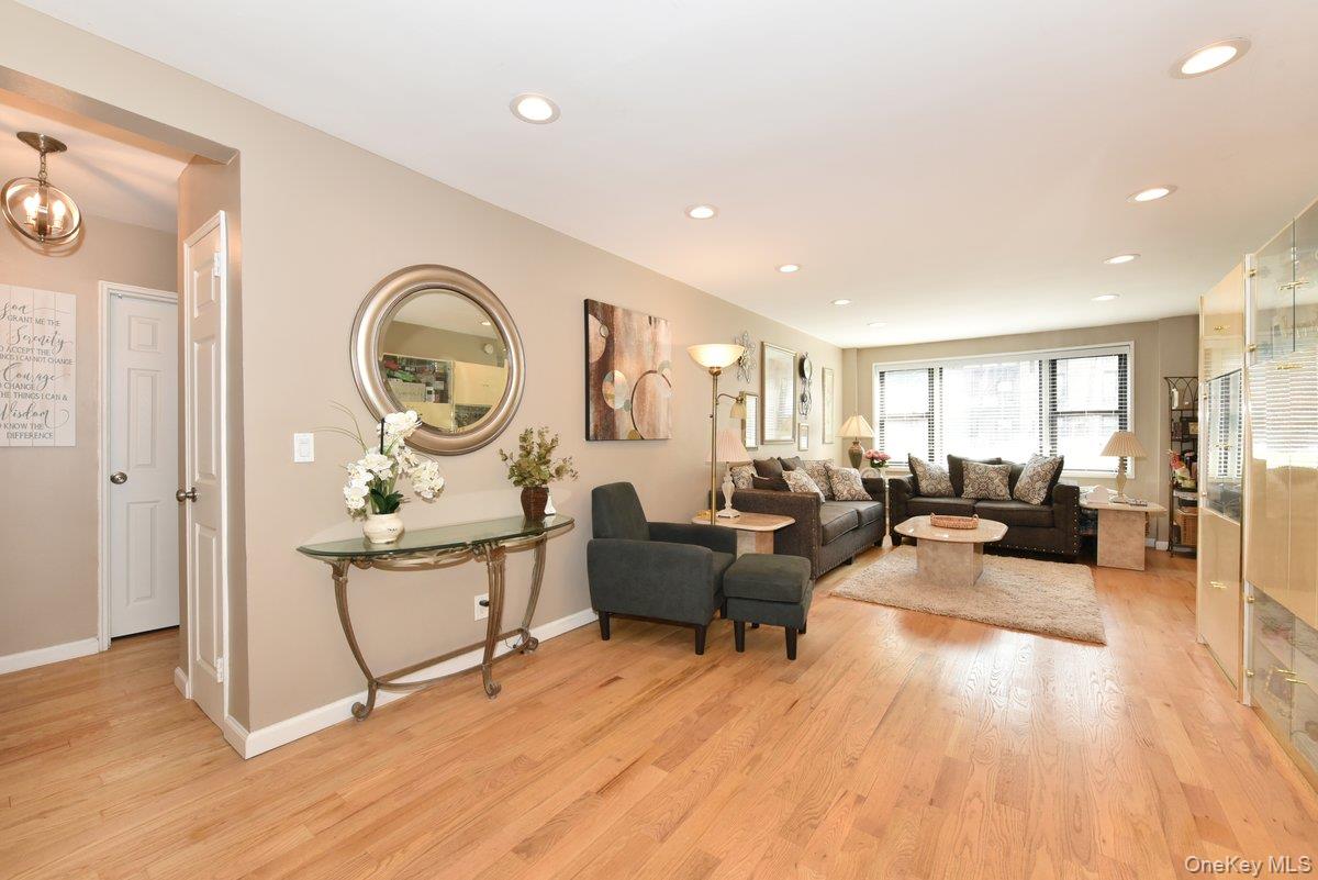2 Birchwood Court 1C — photo