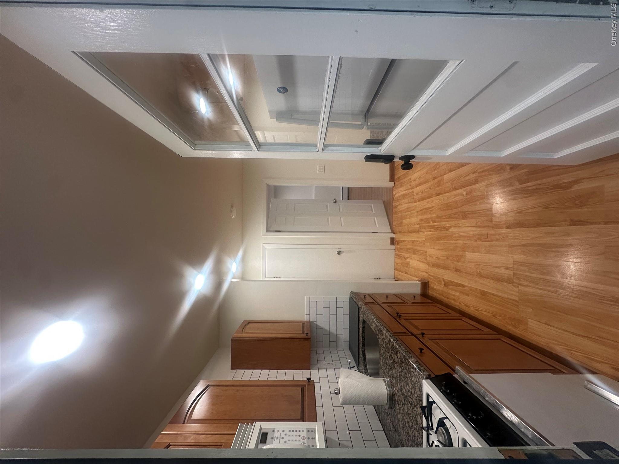 733 Jacqueline Drive — photo