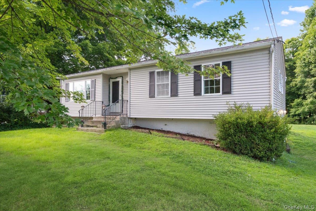 39 N Farm Drive — photo