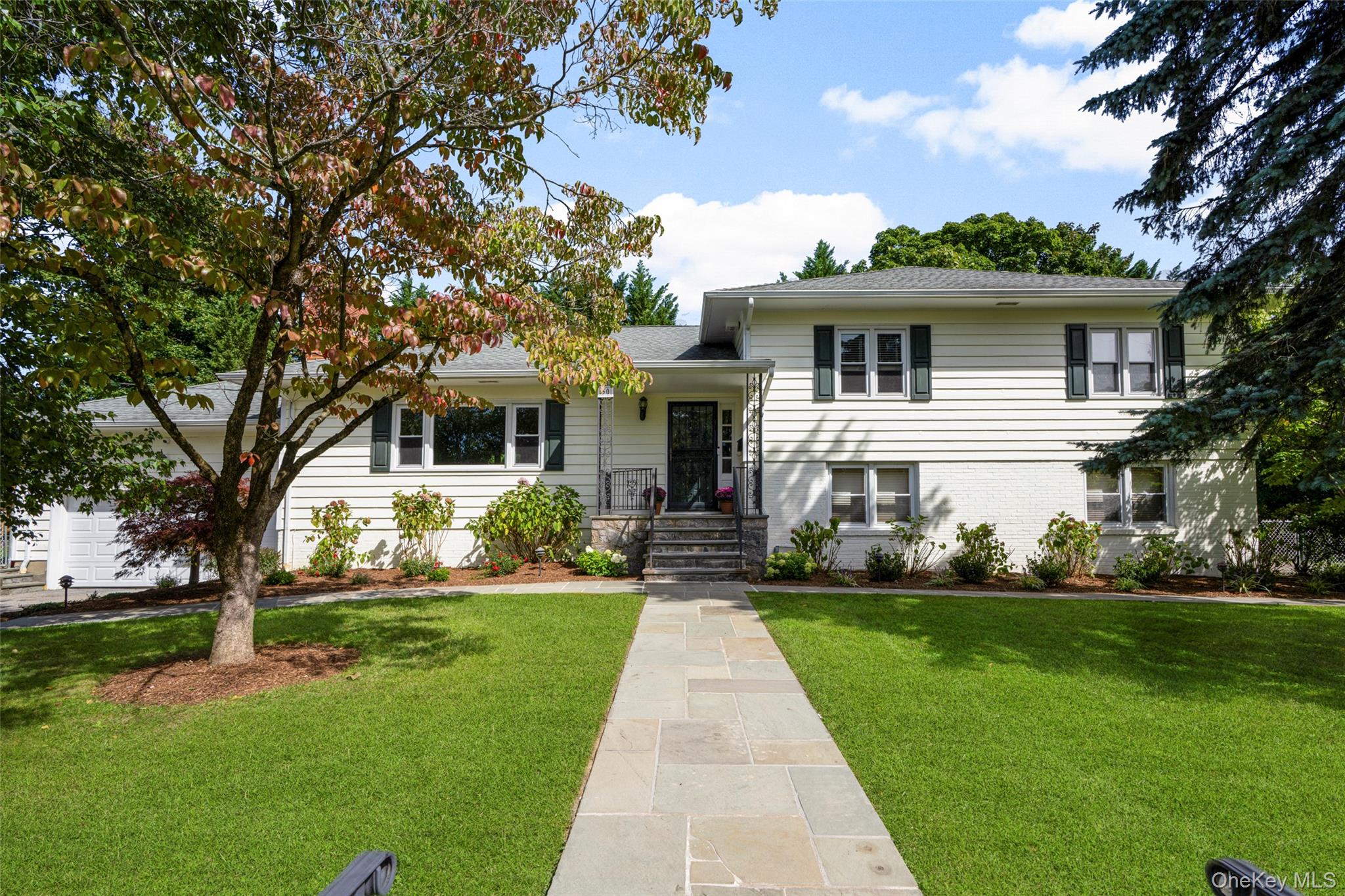 30 Antler Place — photo