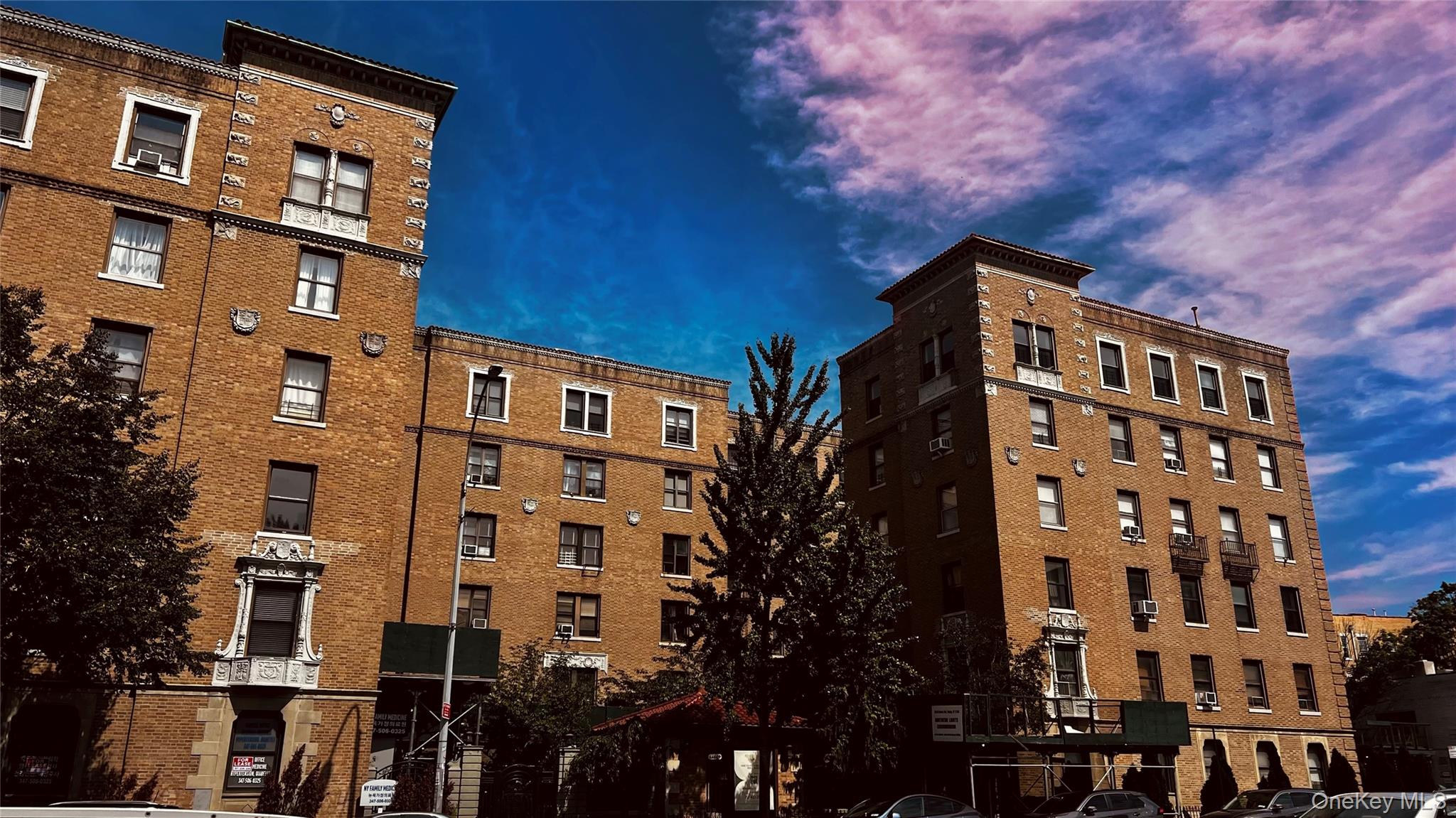 14809 Northern Boulevard Unit 5M — photo