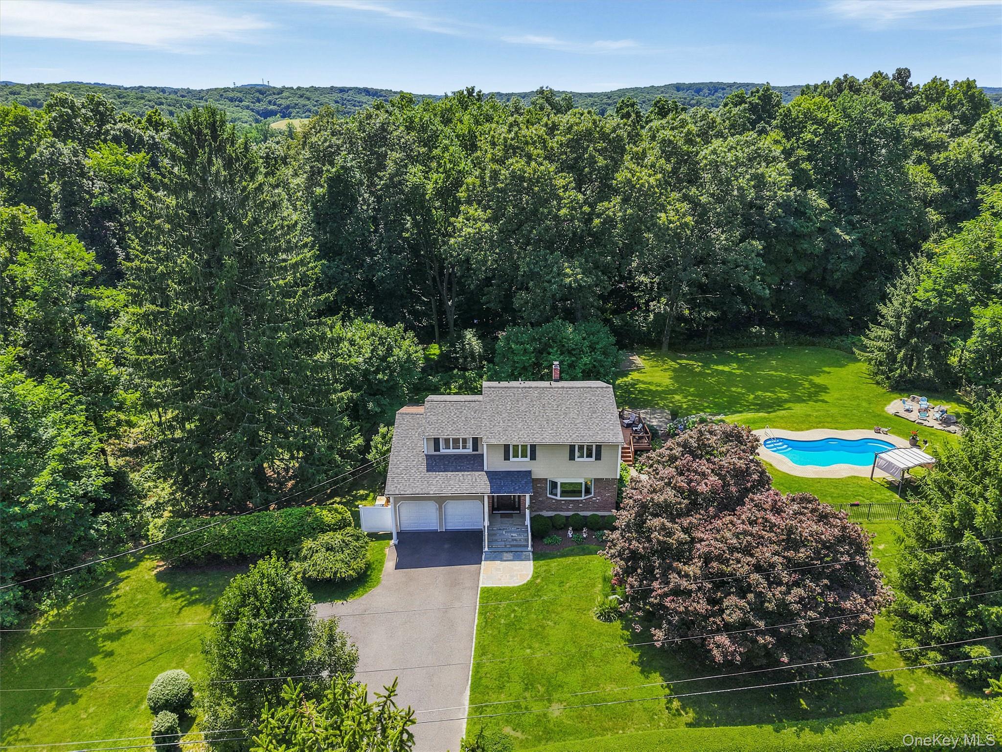 3 Pheasant Place — photo