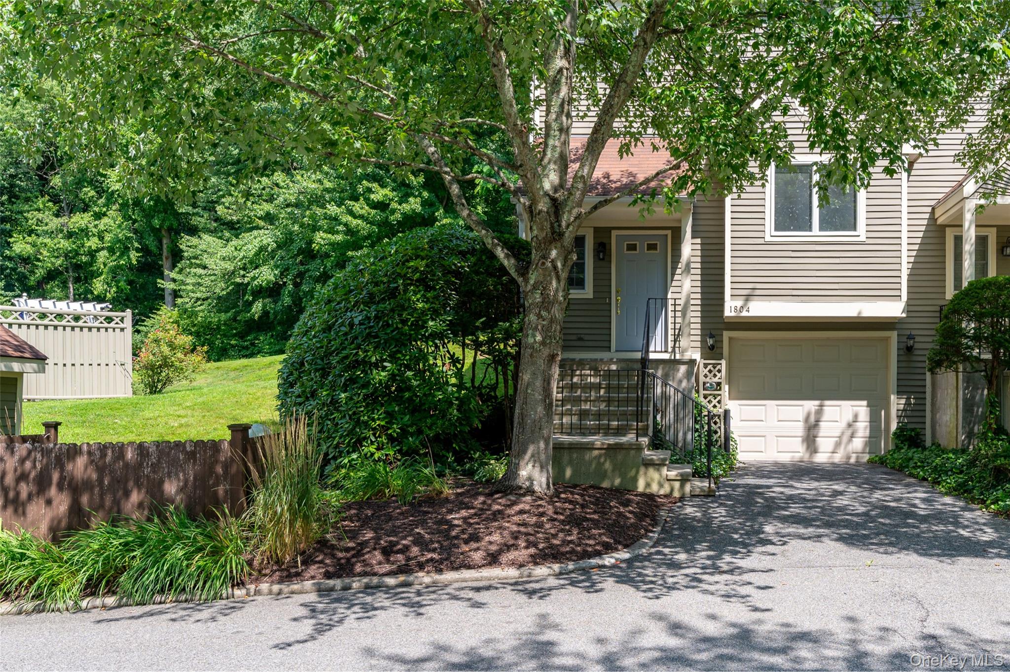 1804 Regent Drive — photo