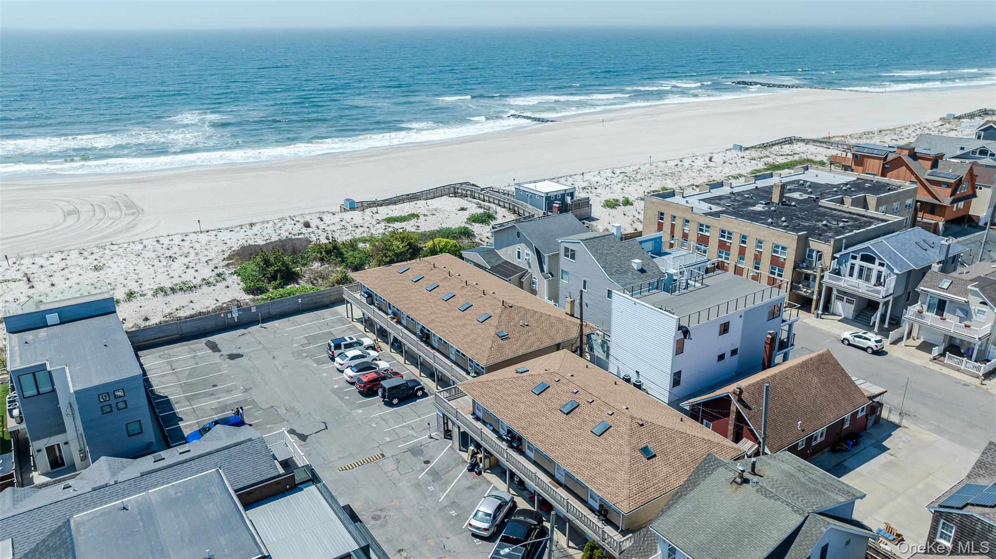 979 Oceanfront 11 — photo