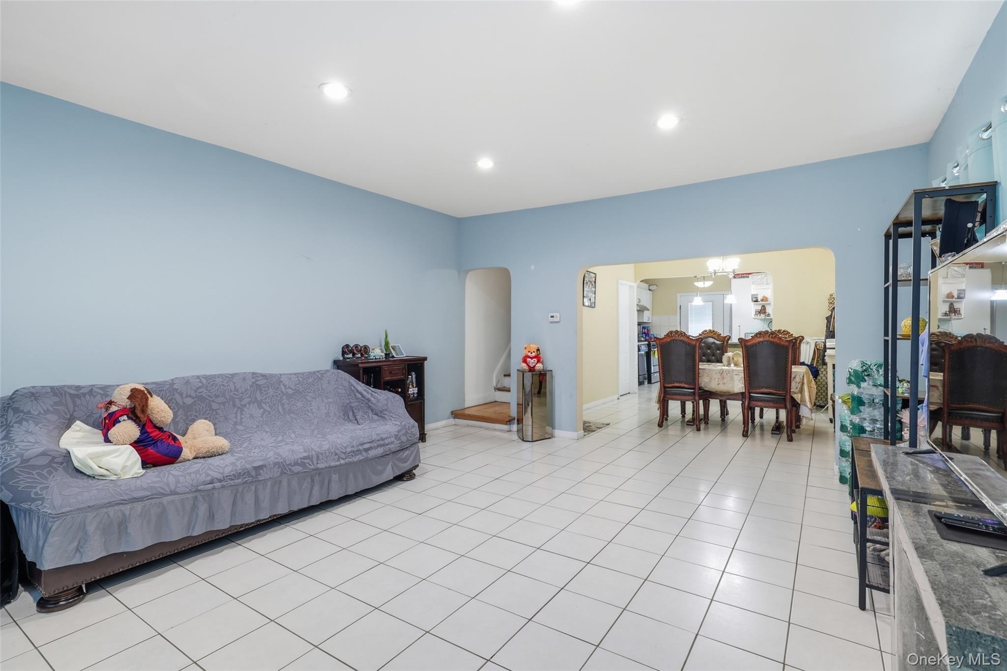 140 E Pine Street, Long Beach, NY 11561 — photo 2