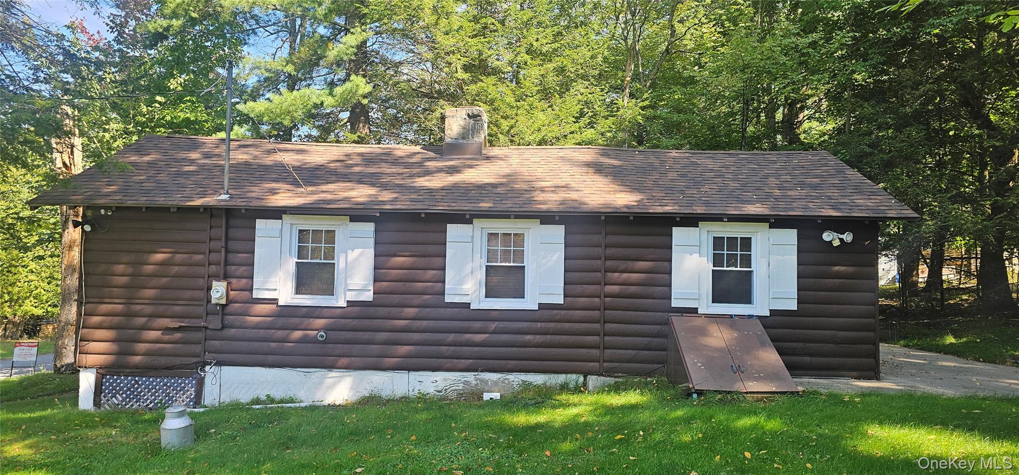 33 W Delaware Place — photo
