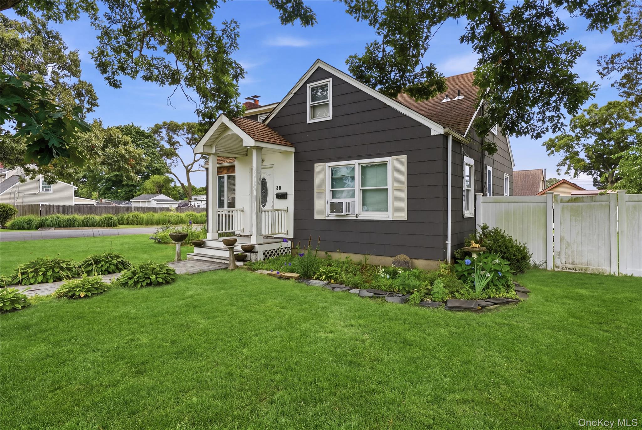 80 Everett Street, Brookhaven, NY 11772 — photo 3