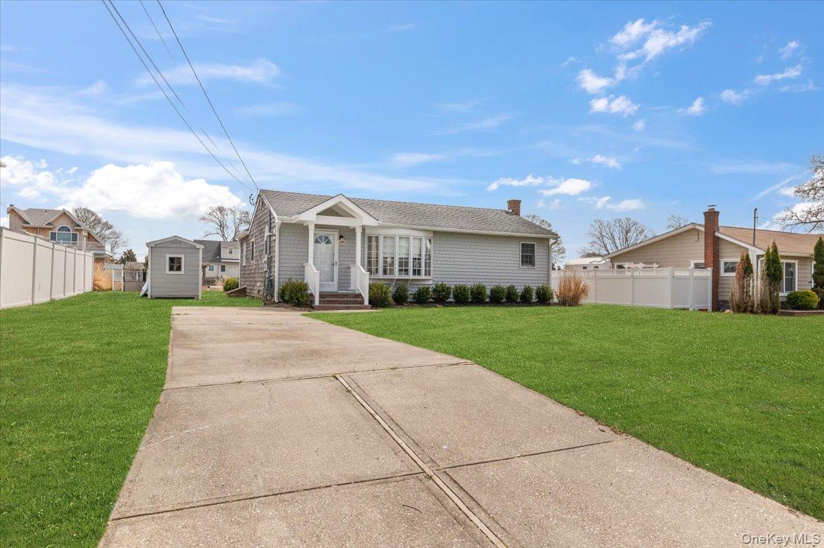 7 Whiting Road — photo