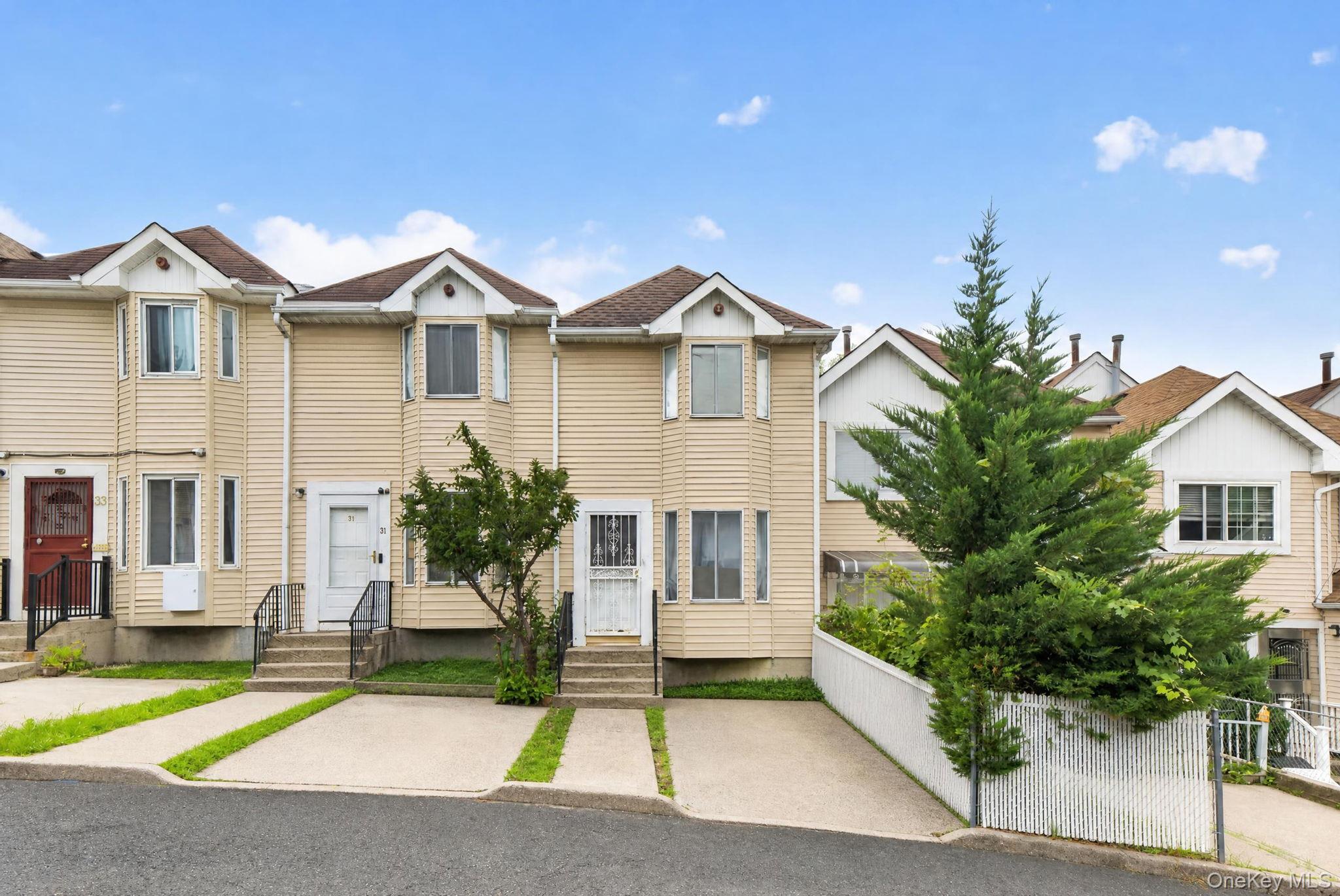 29 Tappen Court — photo