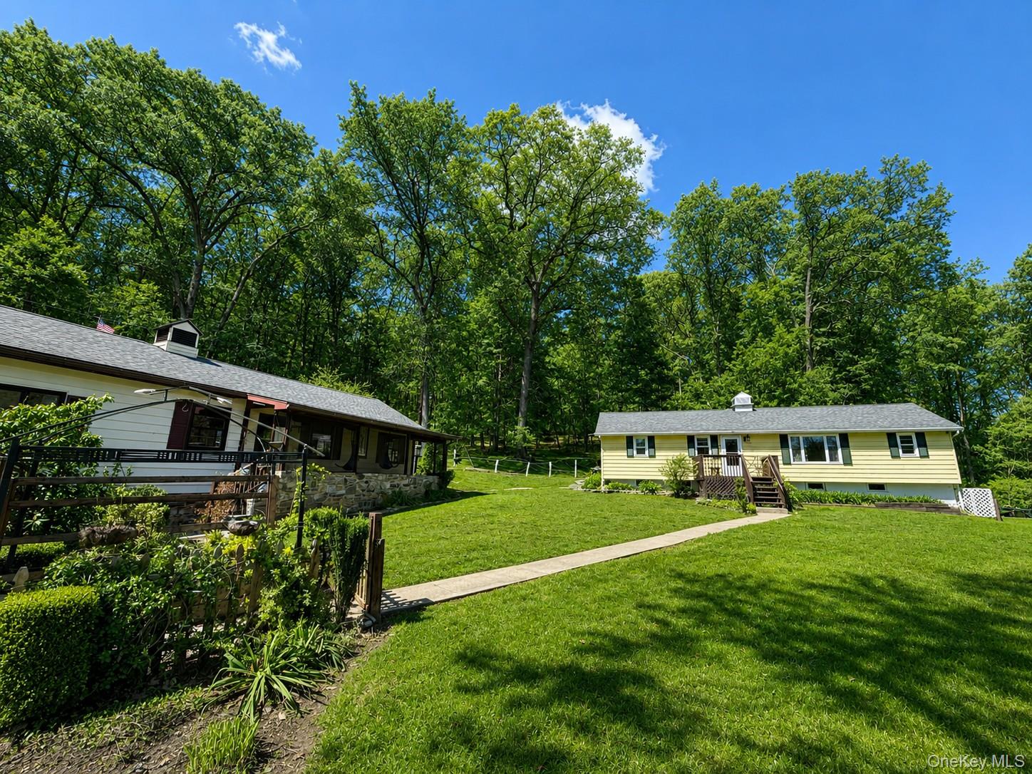 14-16 Glen Hill — photo