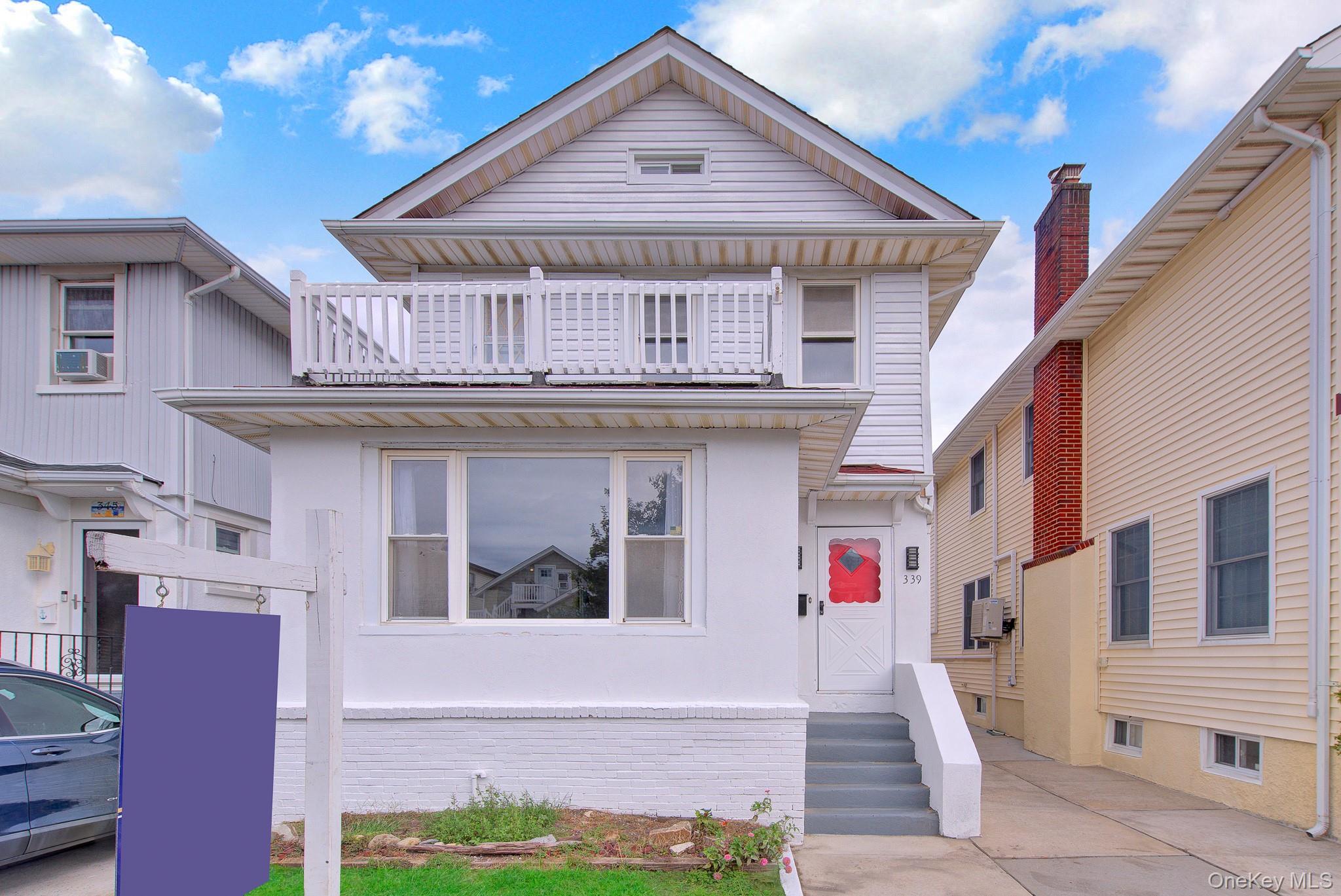 339 W Fulton Street — photo