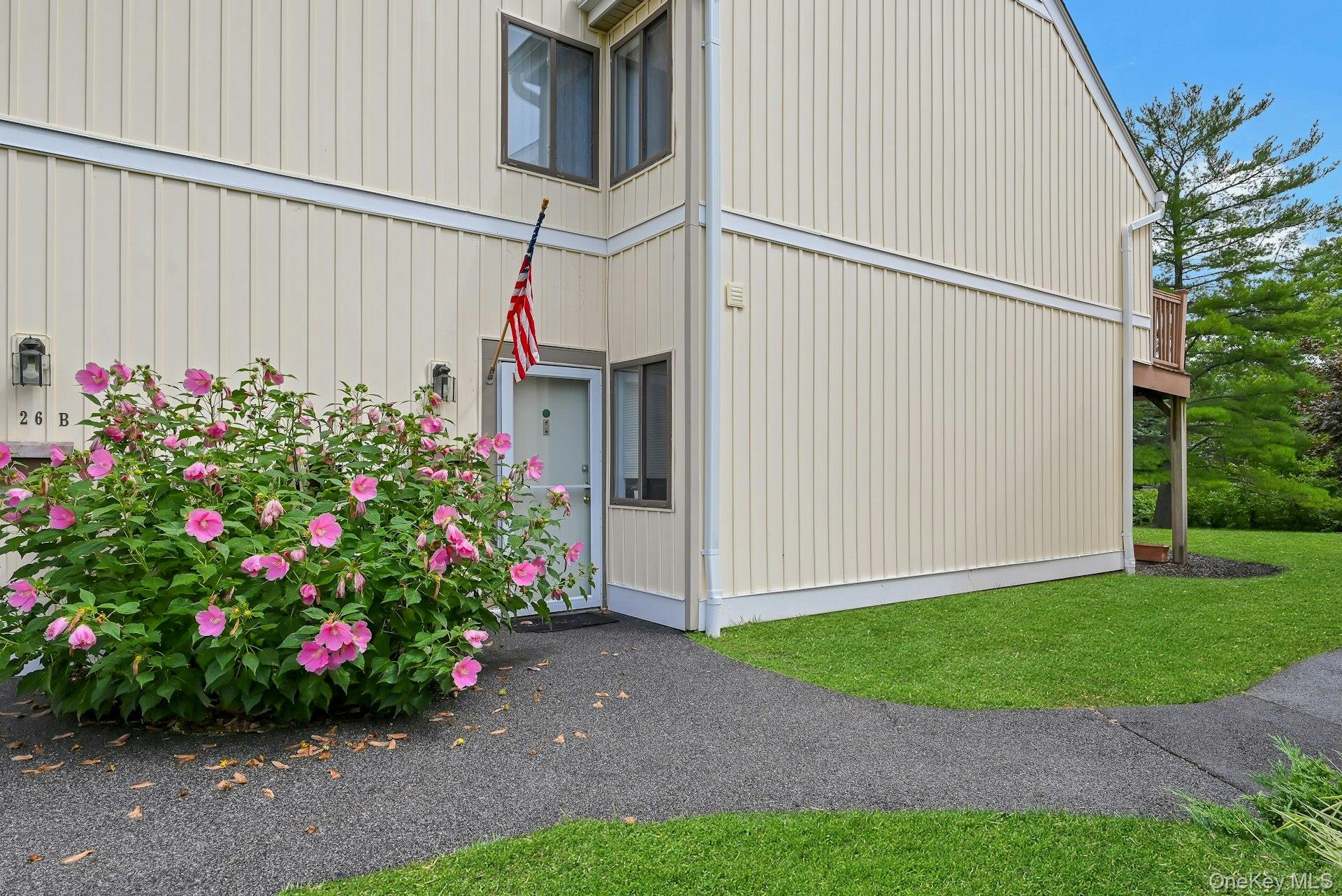 26 Kenneth Stuart a — photo