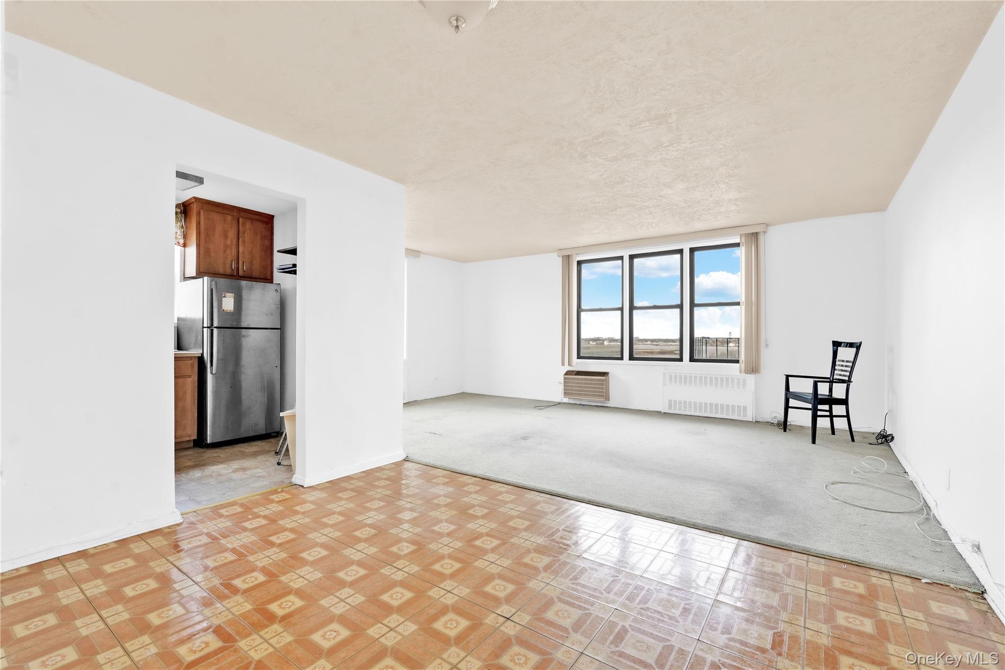108-05 Astoria Boulevard 6-a — photo