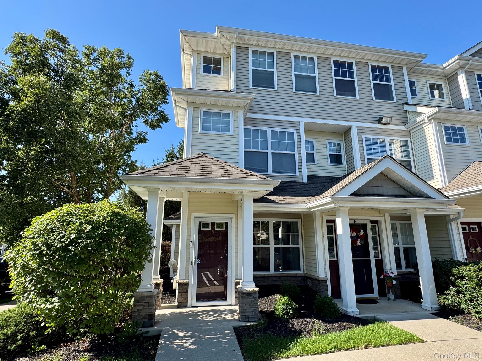 25 Fairways Drive 5 — photo