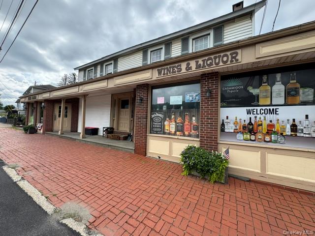 9 Main Street — photo