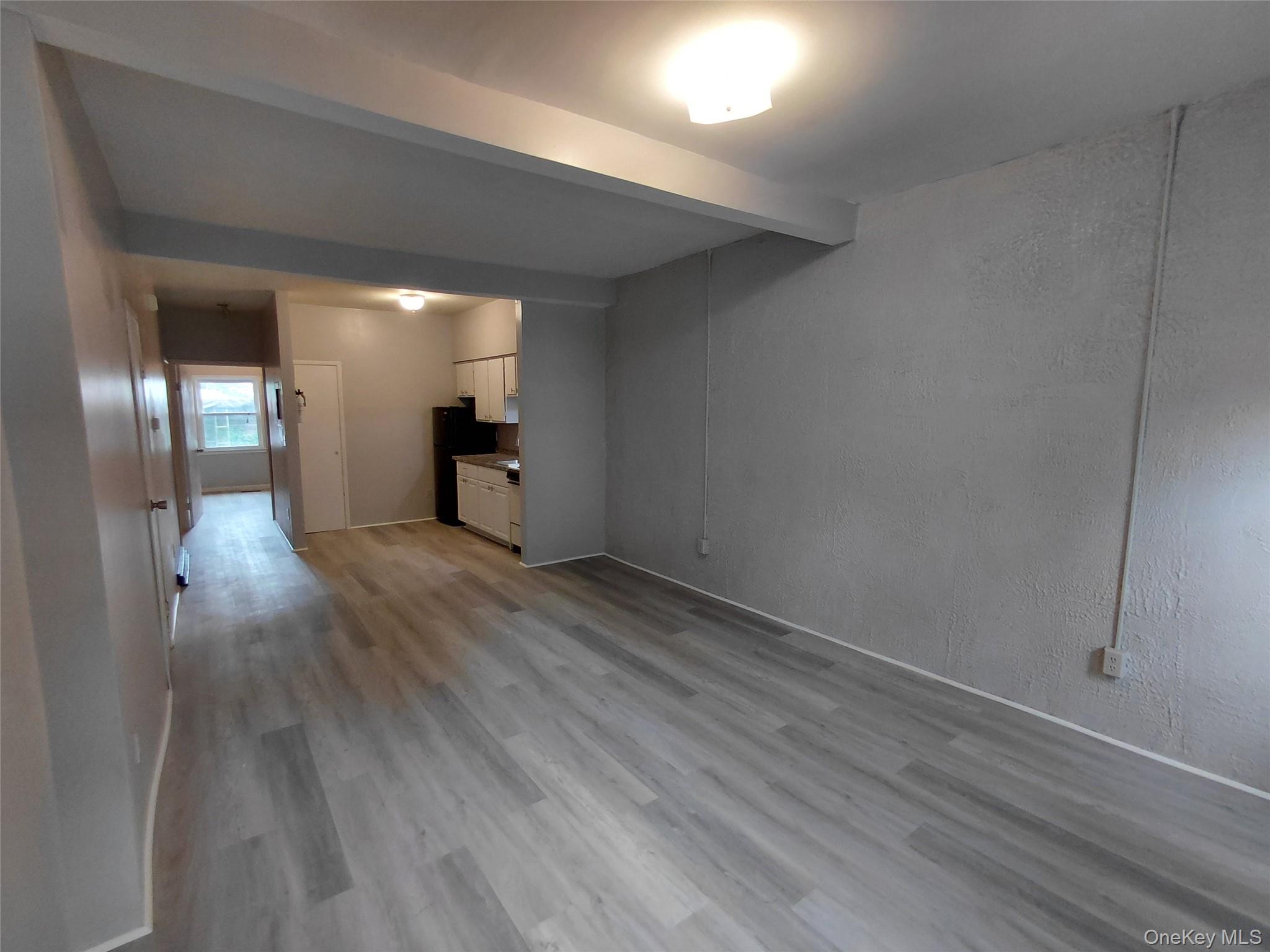 81 Franklin Street 305 — photo