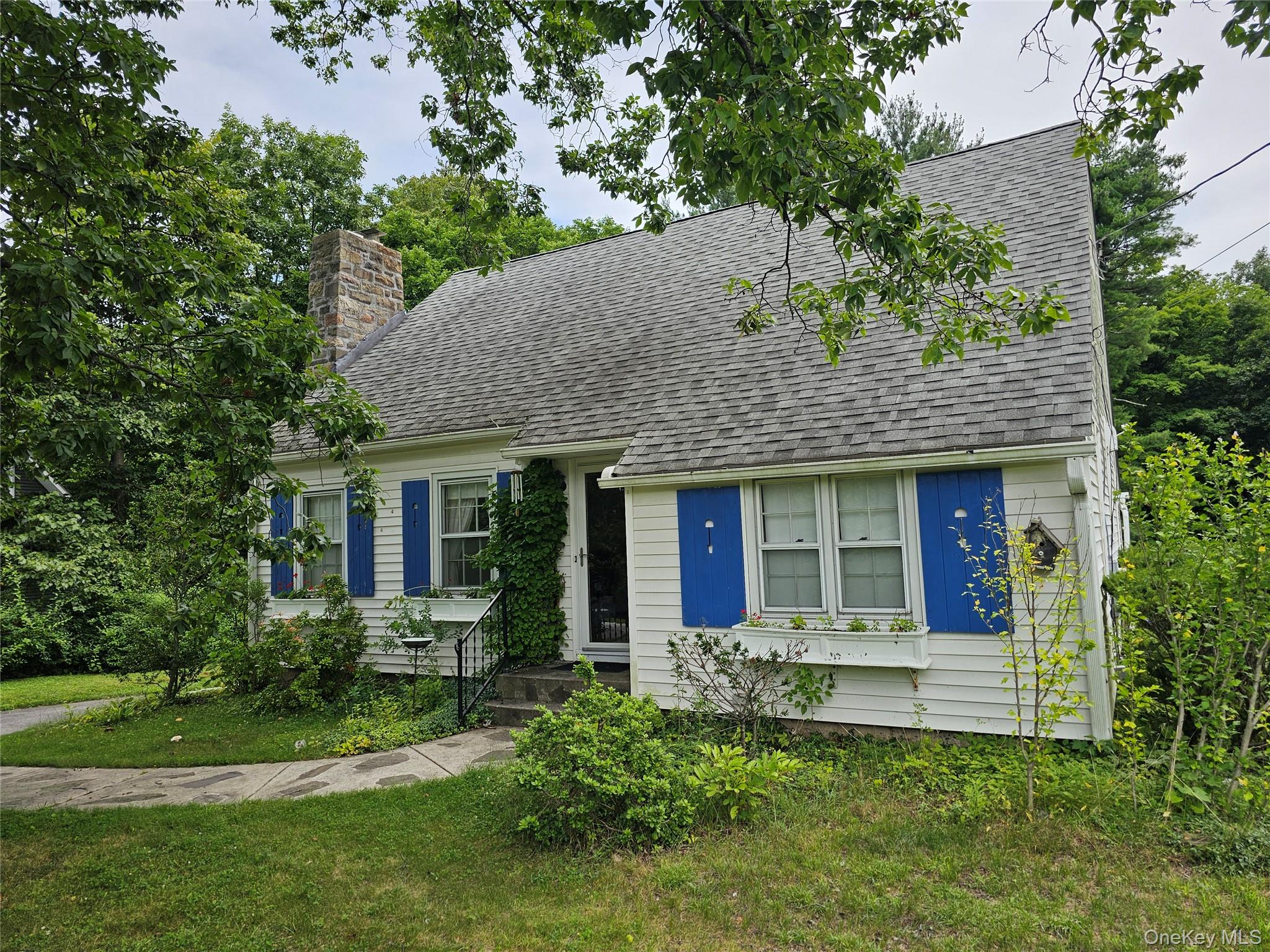 2195 Route 302 — photo