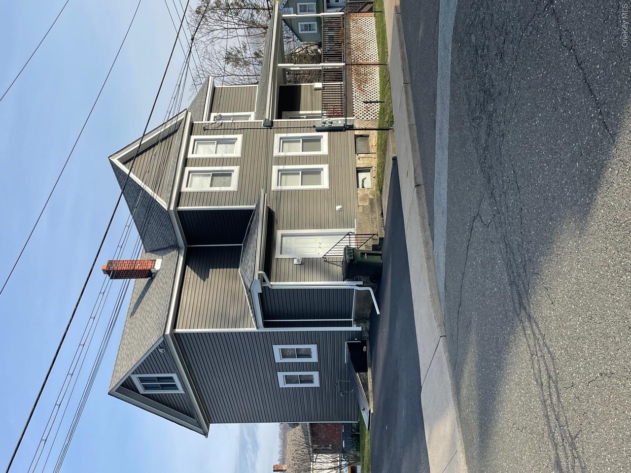 22 Cozzens Avenue 1-1 — photo