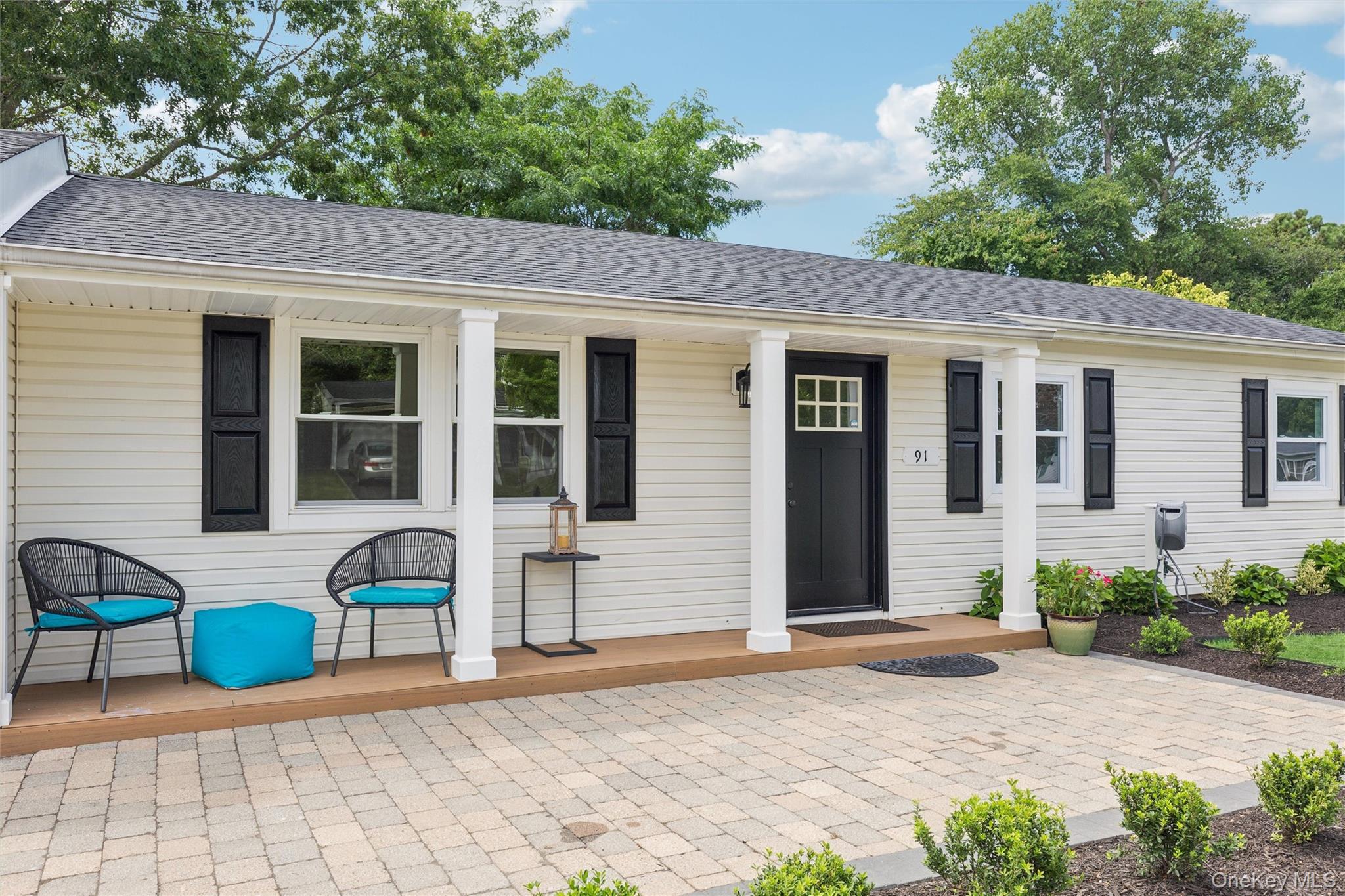 91 Circle Drive W, Brookhaven, NY 11772 — photo 2