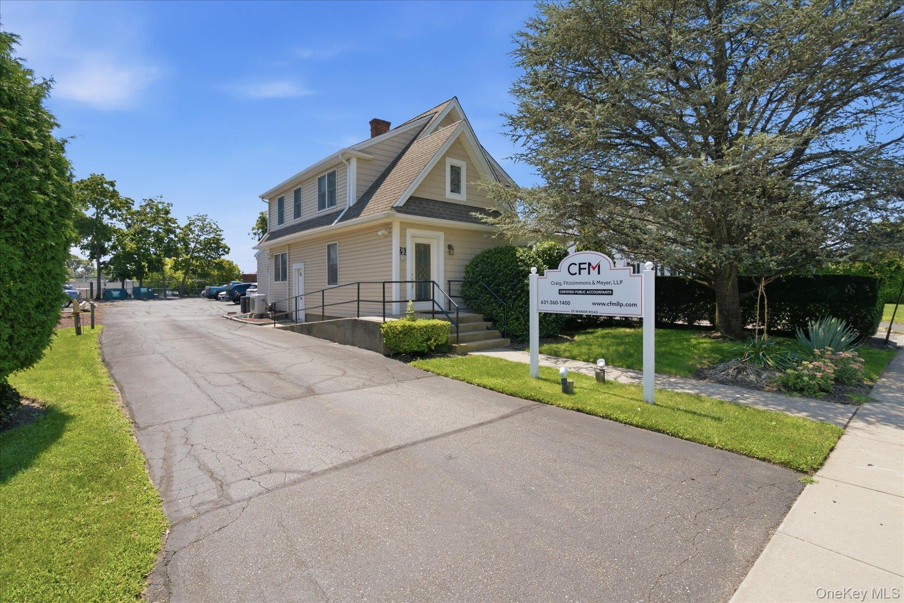 20 Manor Road — photo