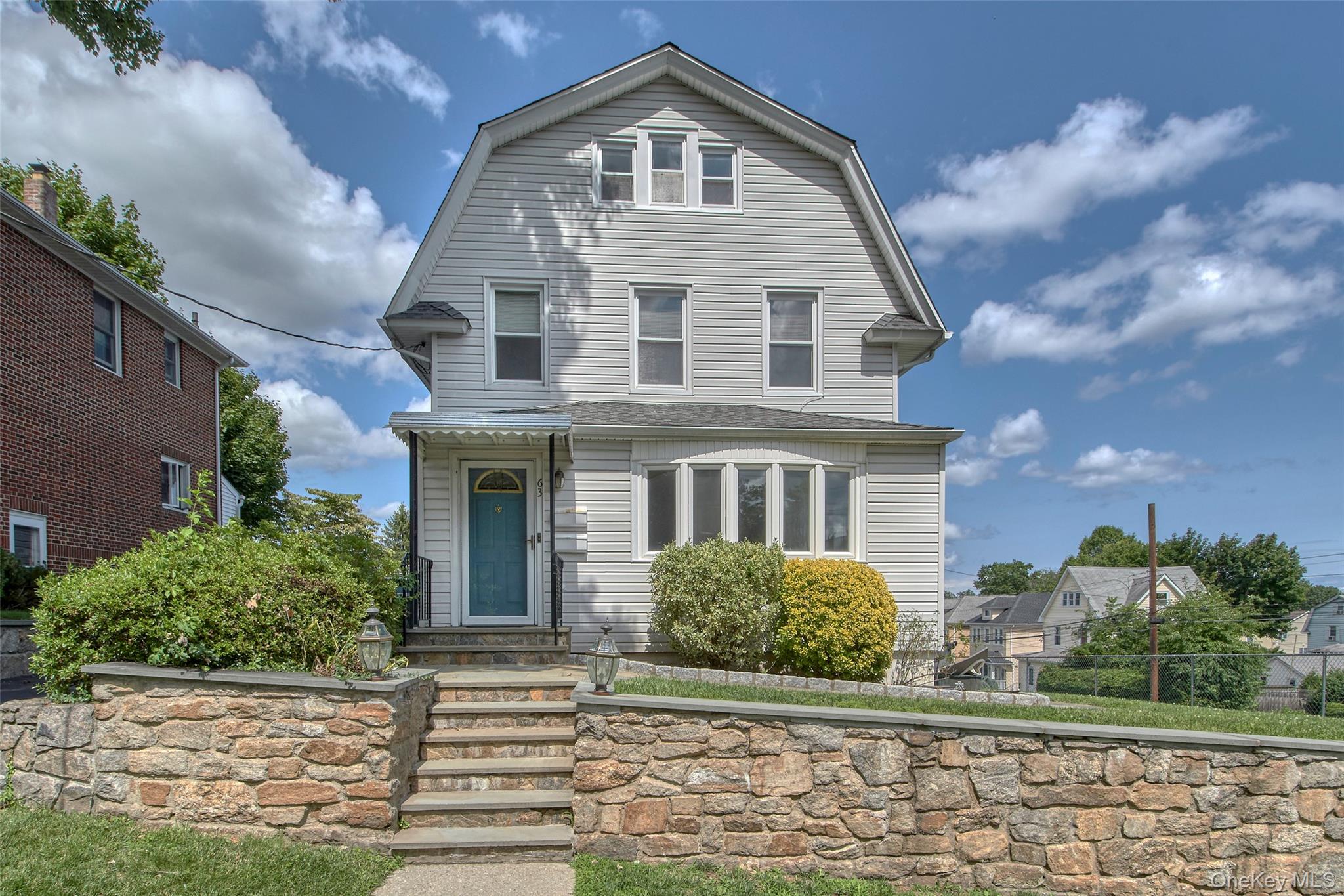63 Thatcher Avenue — photo