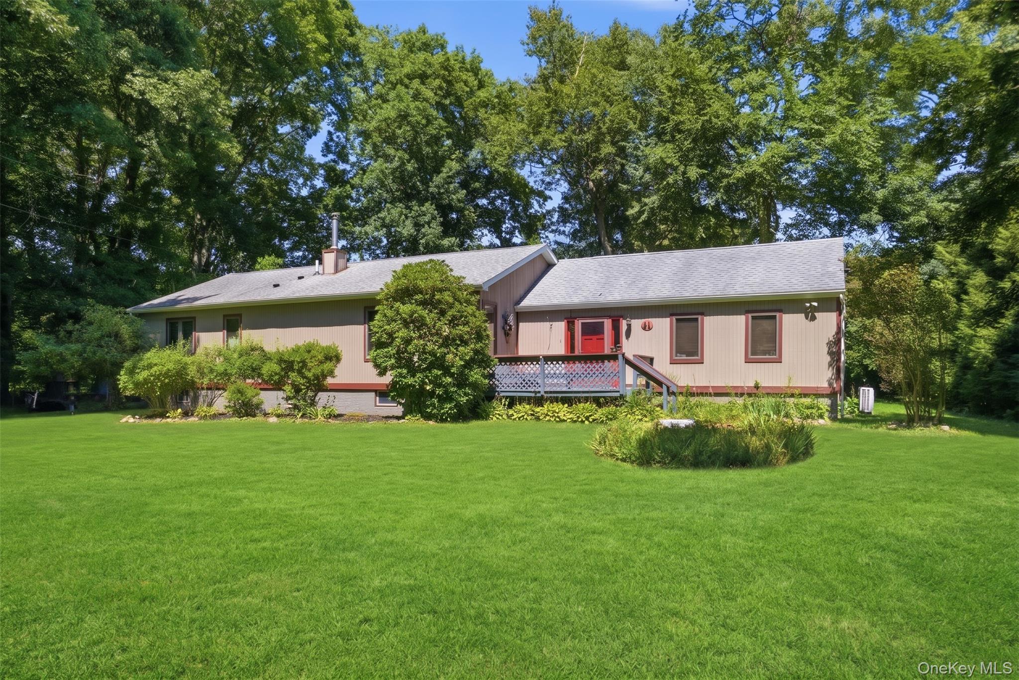41 Penny Lane — photo