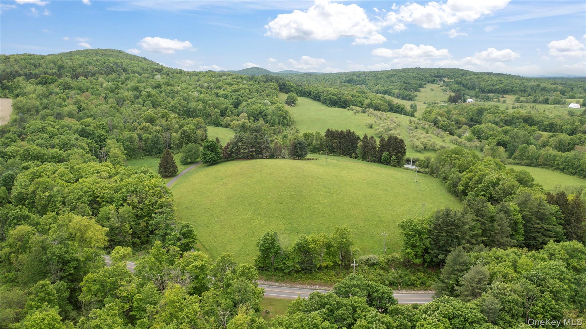 2727 County Route 8 — photo