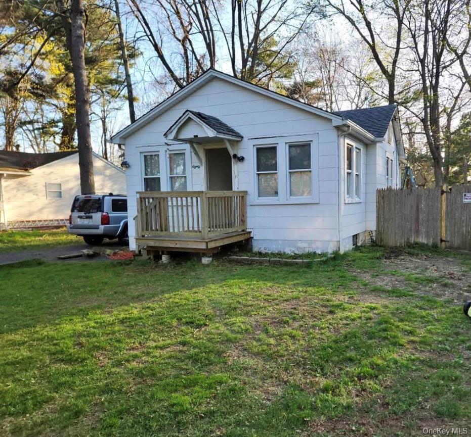 80 Magnolia Drive — photo