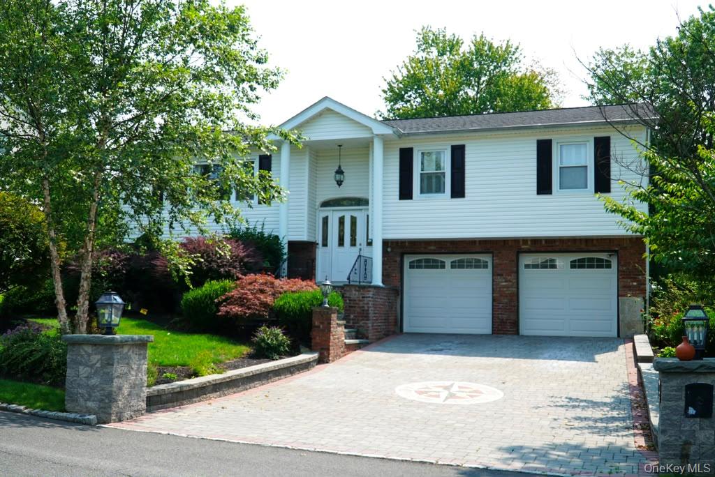 19 Pittsford Way — photo