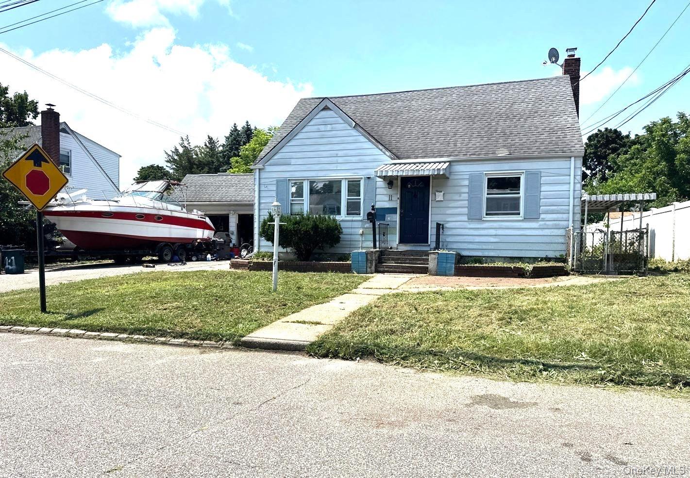 11 Stevens Place — photo