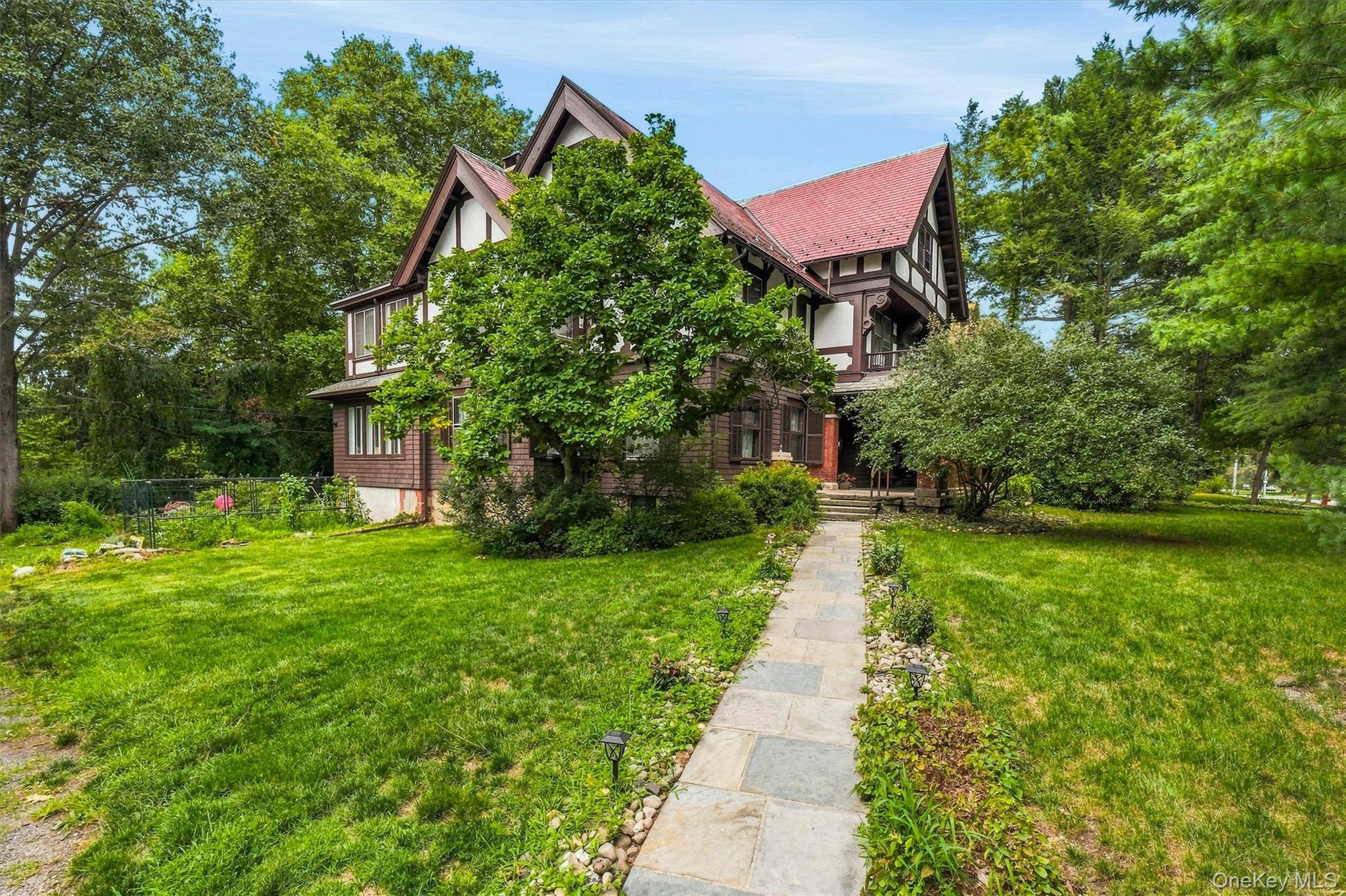 83 Hooker Avenue, Poughkeepsie, NY 12601 — photo 3