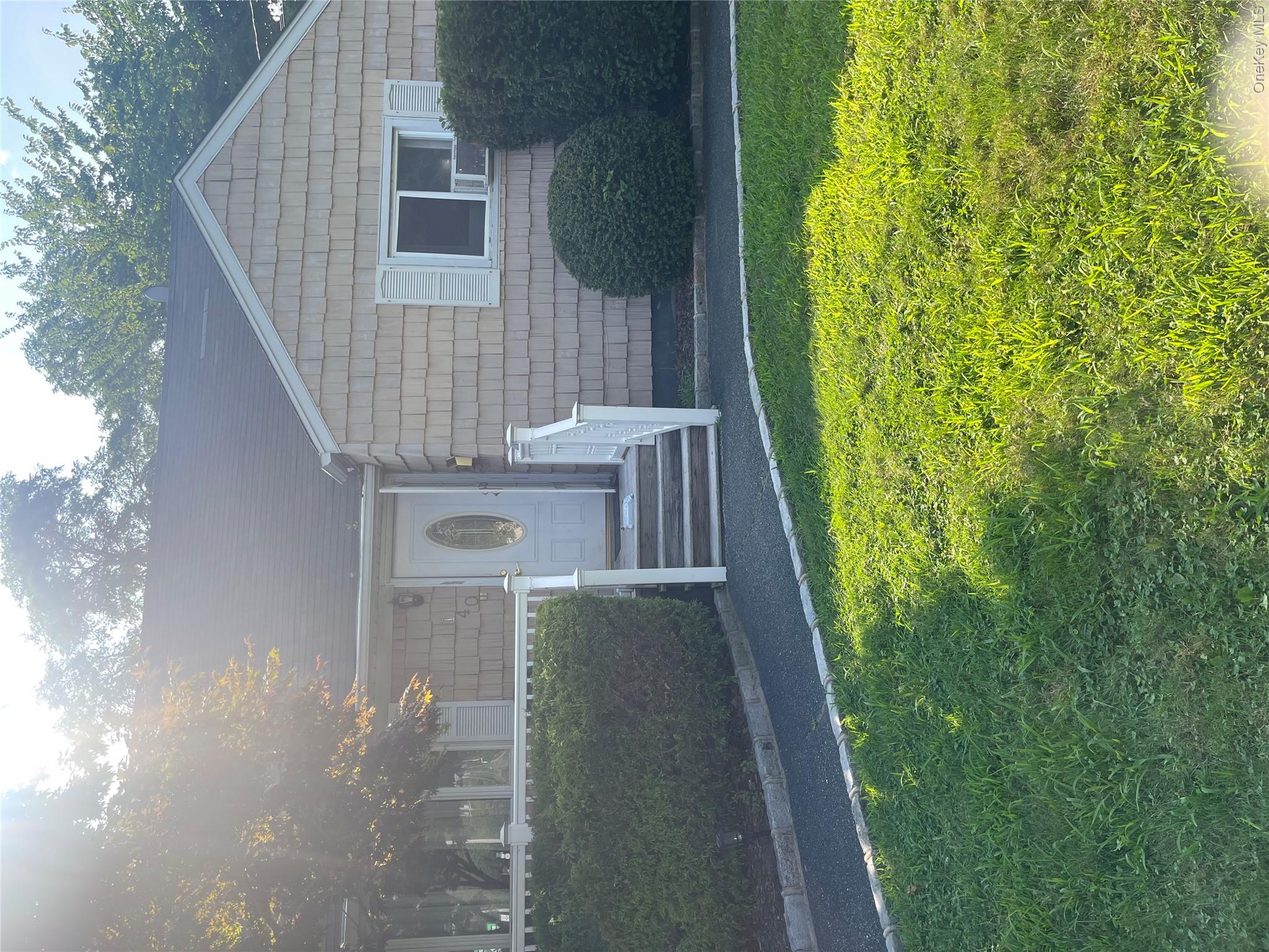 140 Nassau Avenue #2 — photo