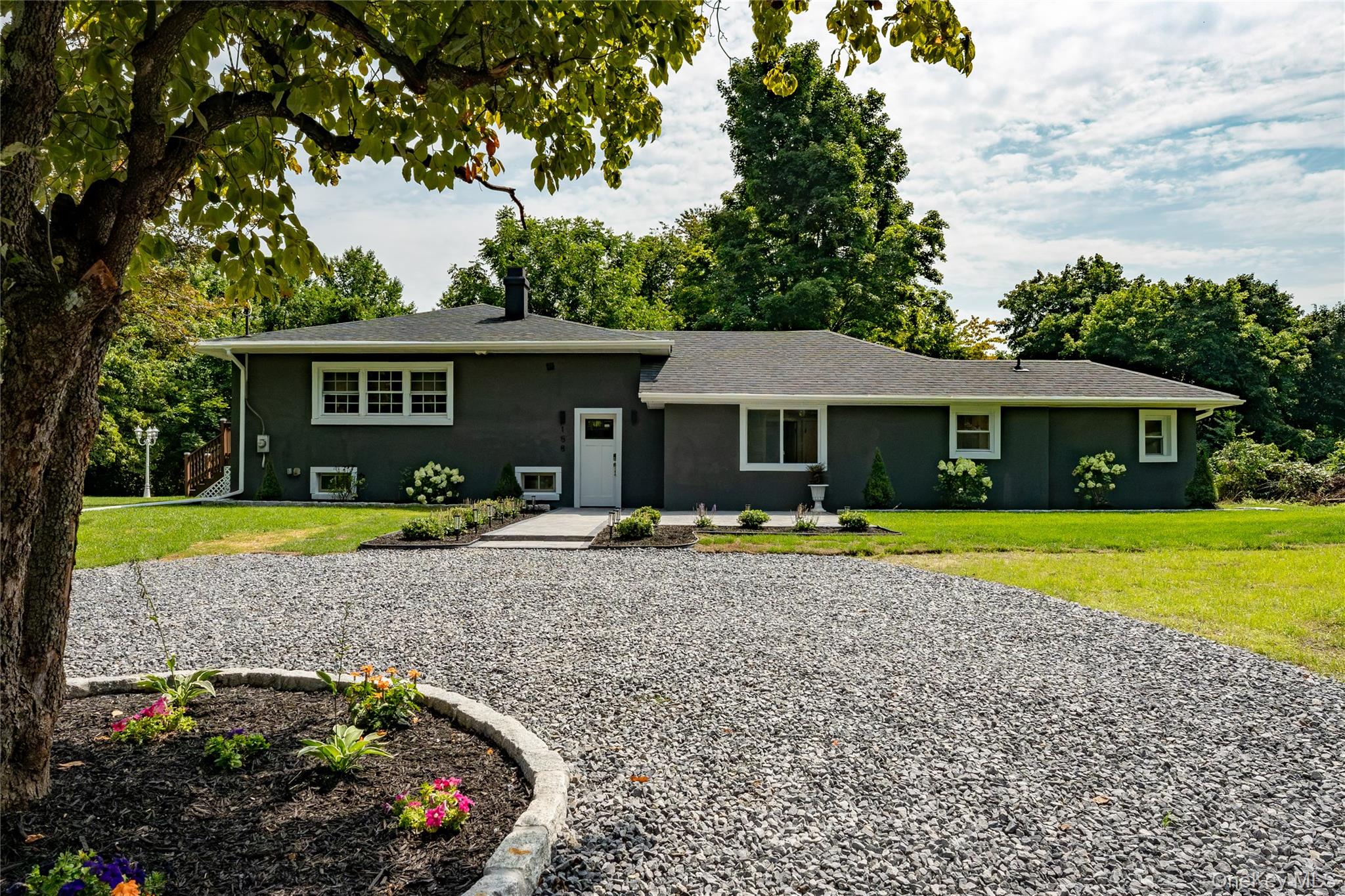 158 Schlueter Drive — photo