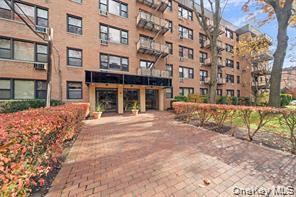 6 Birchwood Court 4B — photo