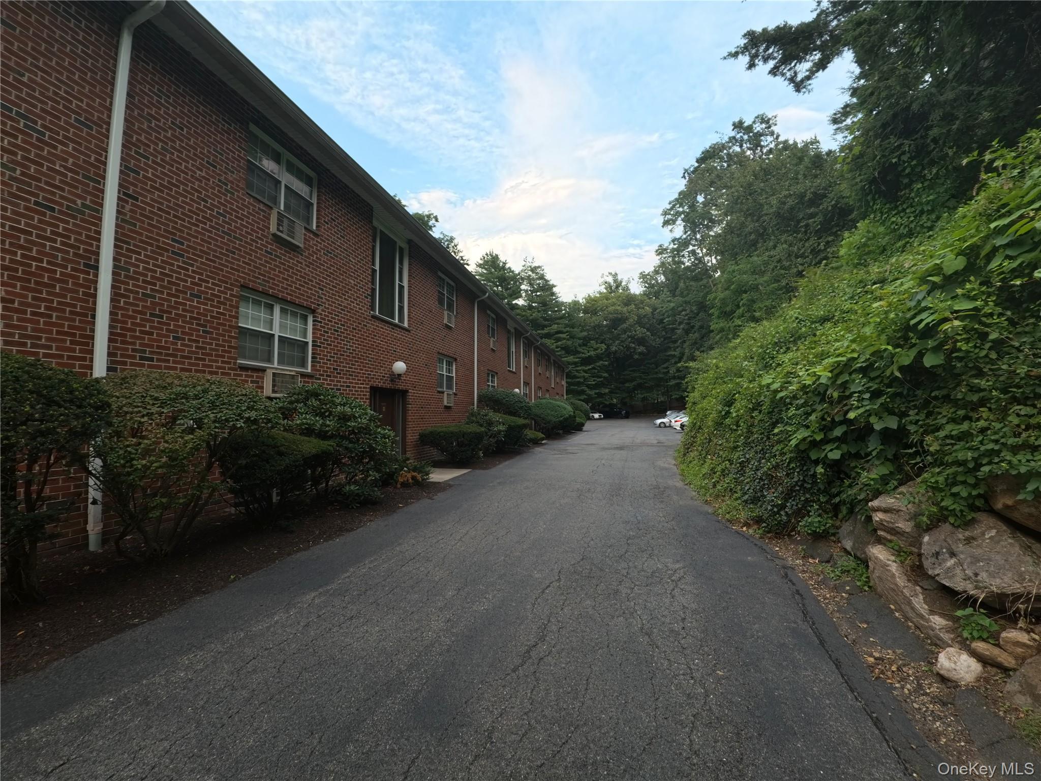6 Dove Court M — photo