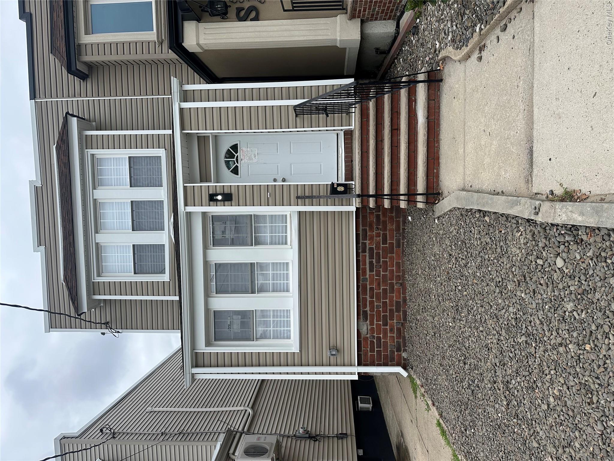 6918 69th Street — photo