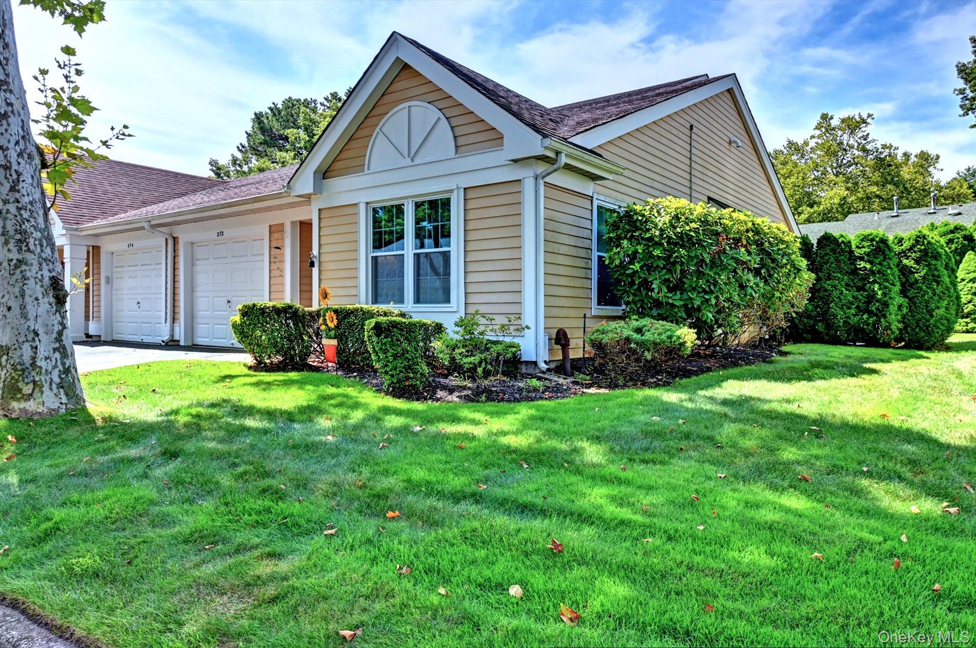 272 Glen Drive — photo