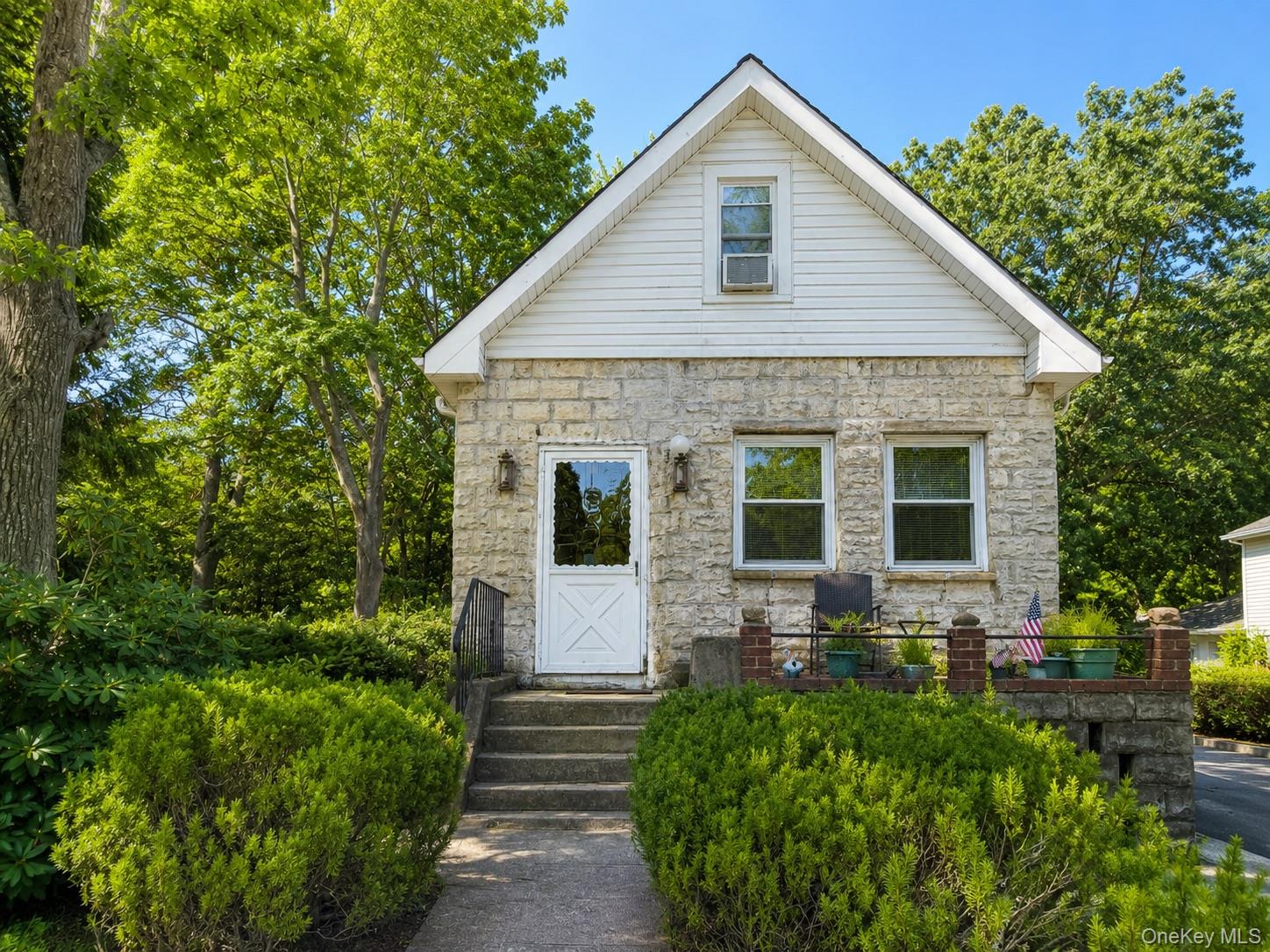 164 S Evergreen Drive — photo