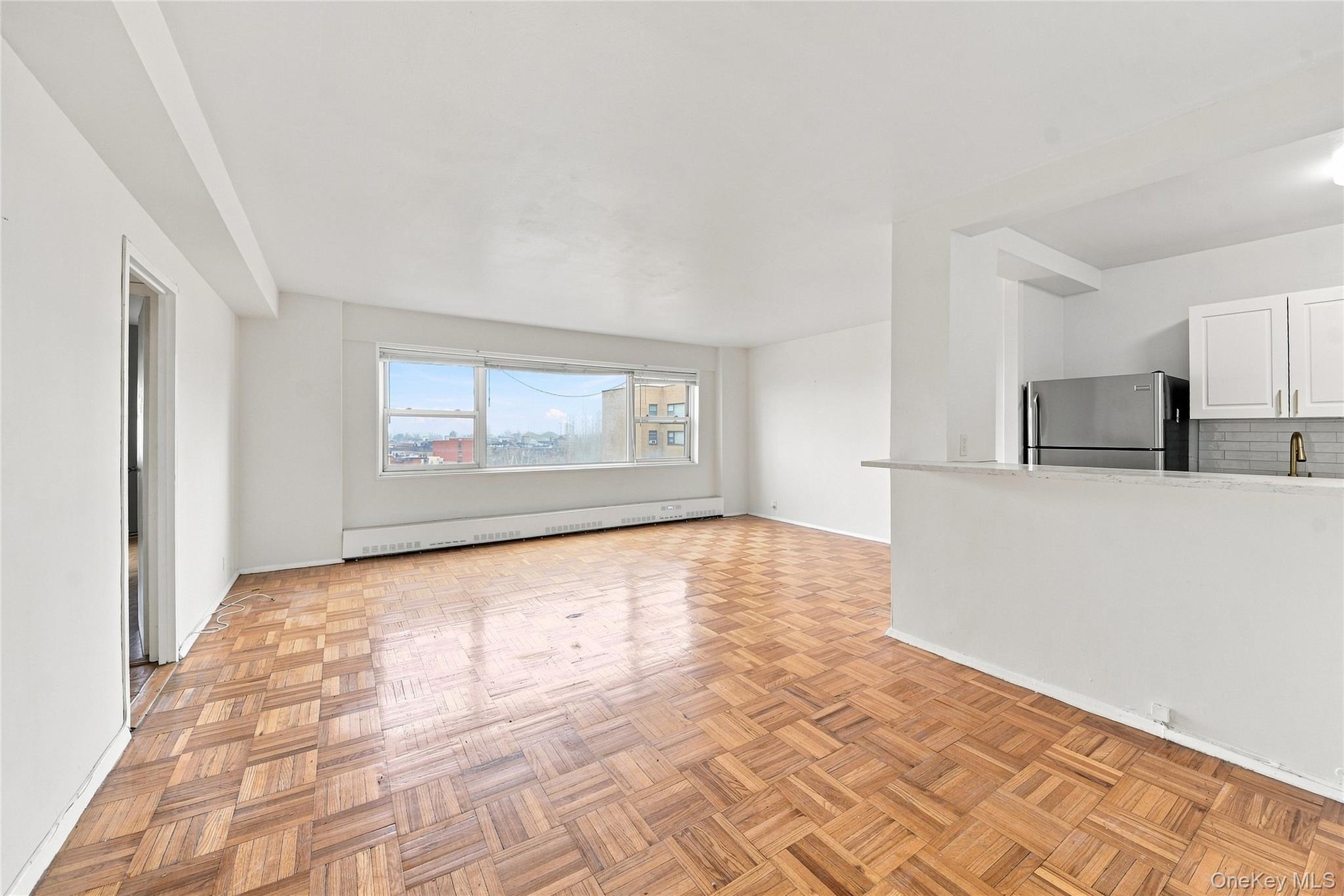 8 Fordham Hill Oval 16D — photo
