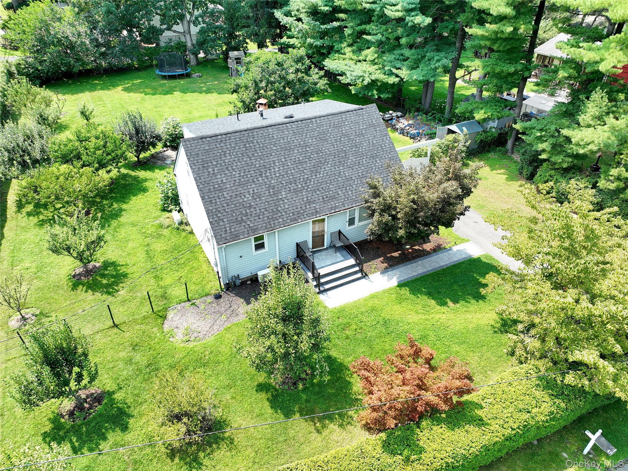 1 Stemmer Lane — photo