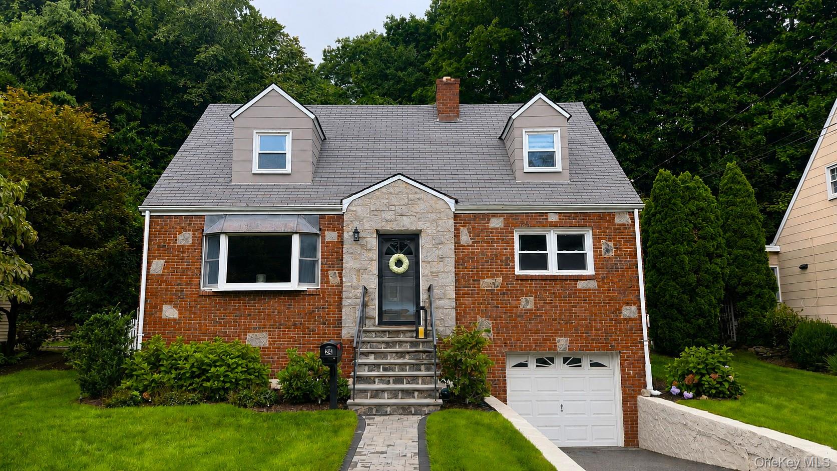 24 Dogwood Drive — photo