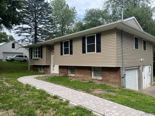32 Hickman Drive — photo