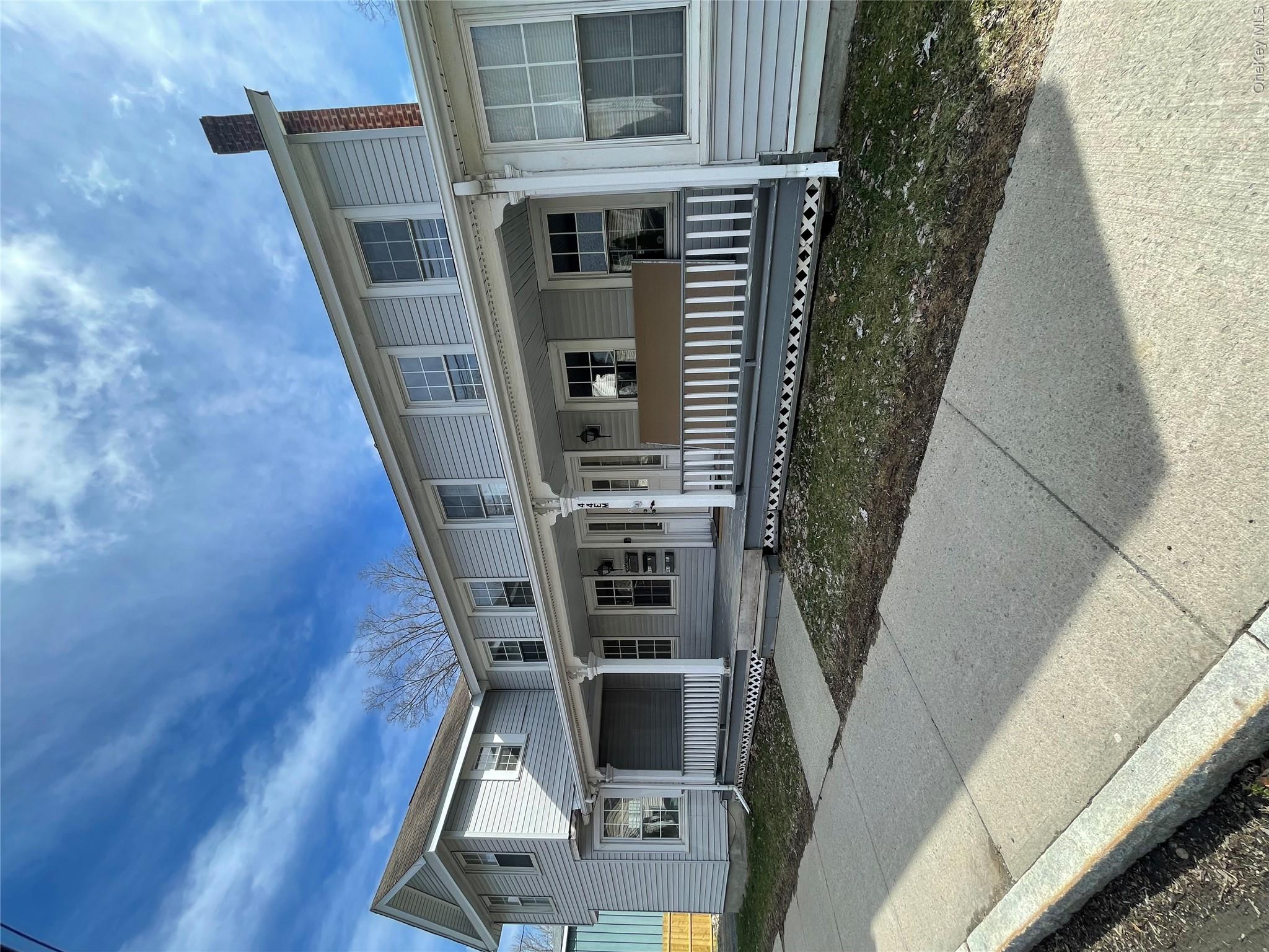 46 E Market Street Unit B — photo