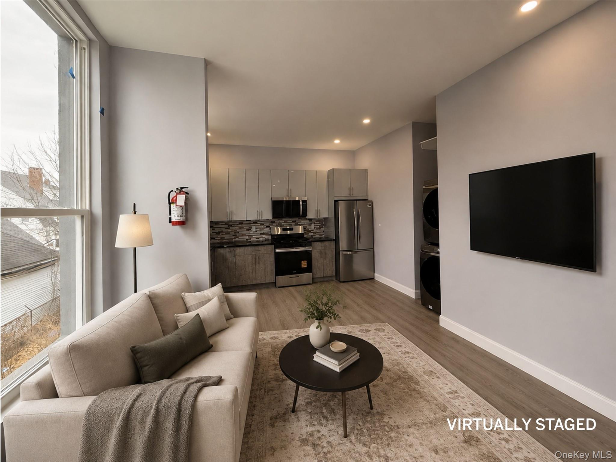 222 Primrose 2 — photo