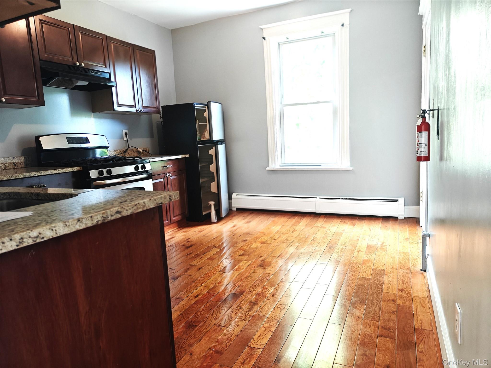104 Winnikee Avenue 3 — photo